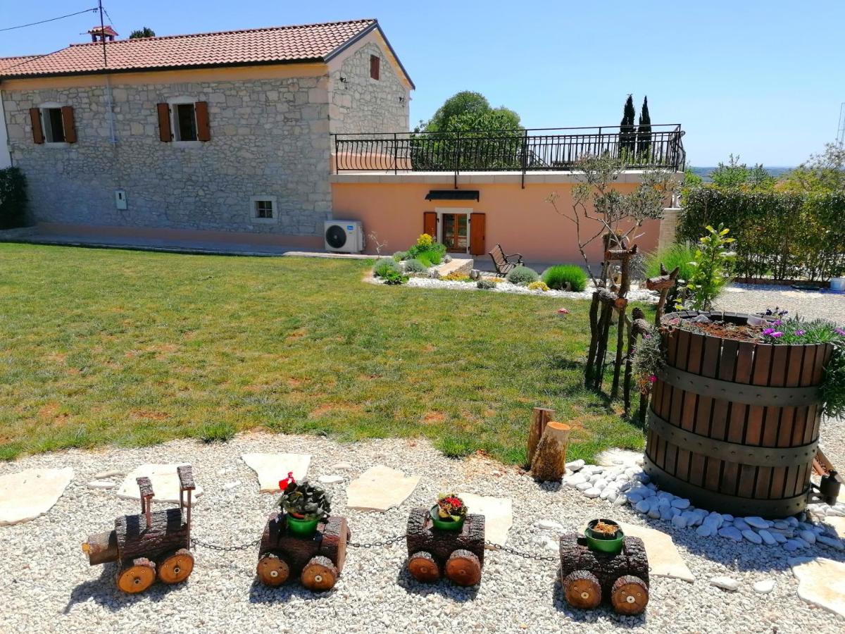 Villa Alma Kastelir Exterior photo