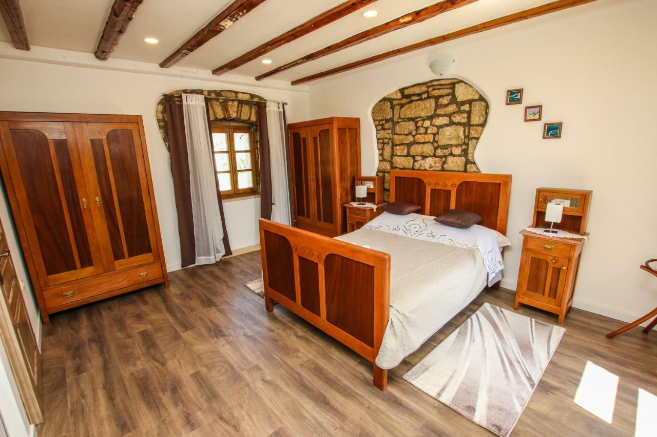Villa Alma Kastelir Exterior photo